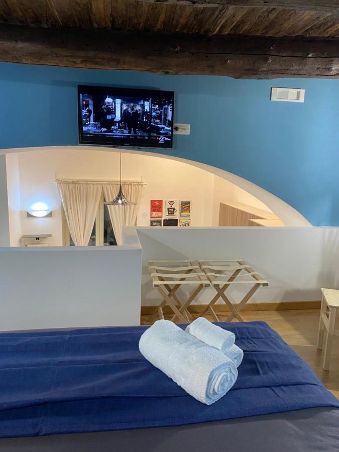 Riman, Appartement Napels